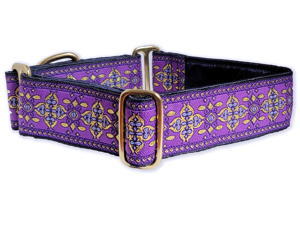 Purple paisley hot sale dog collar